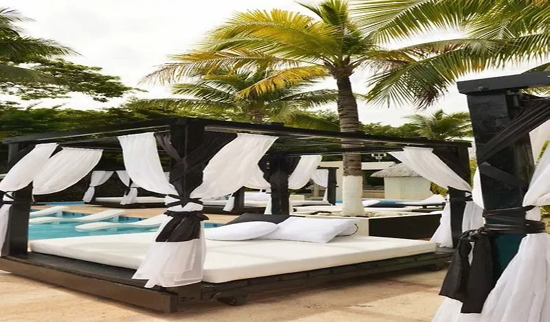 Oh! Cancun - The Urban Oasis & Beach Club (Adults Only) Ξενοδοχείο