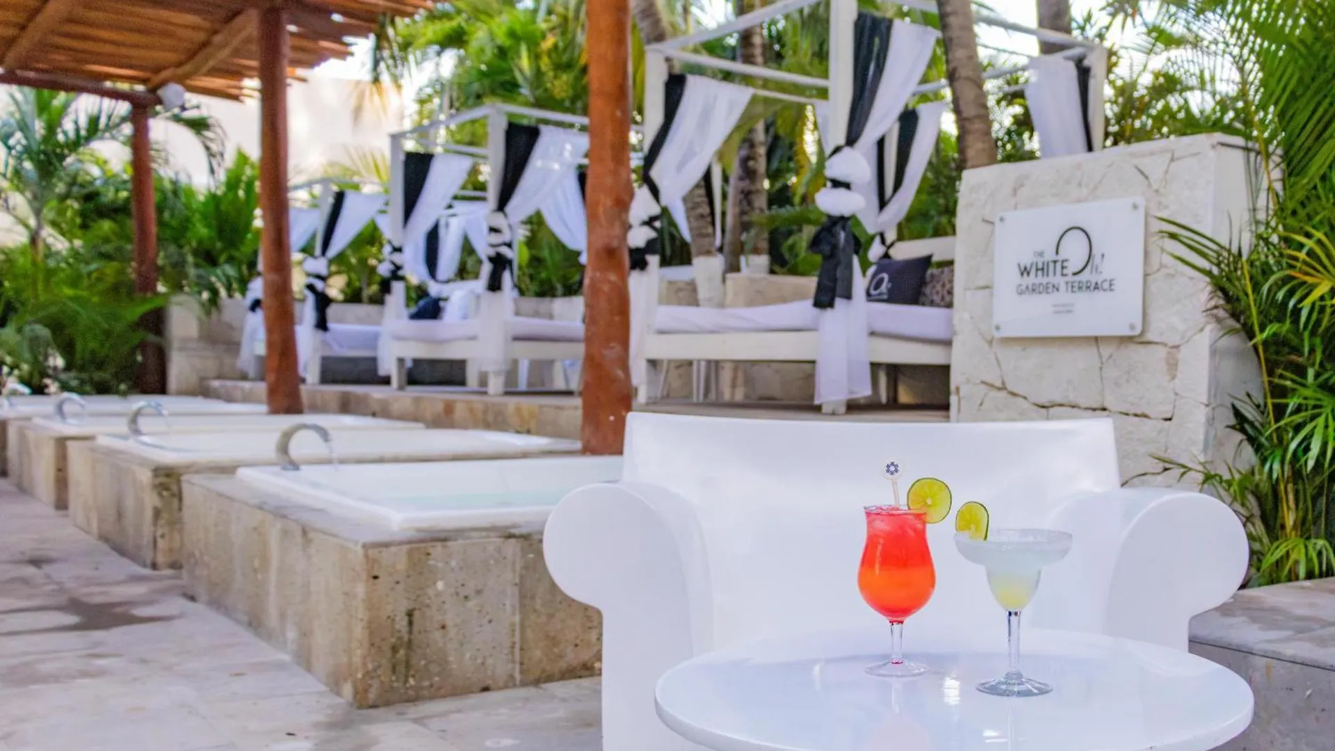 Oh! Cancun - The Urban Oasis & Beach Club (Adults Only) 4*,